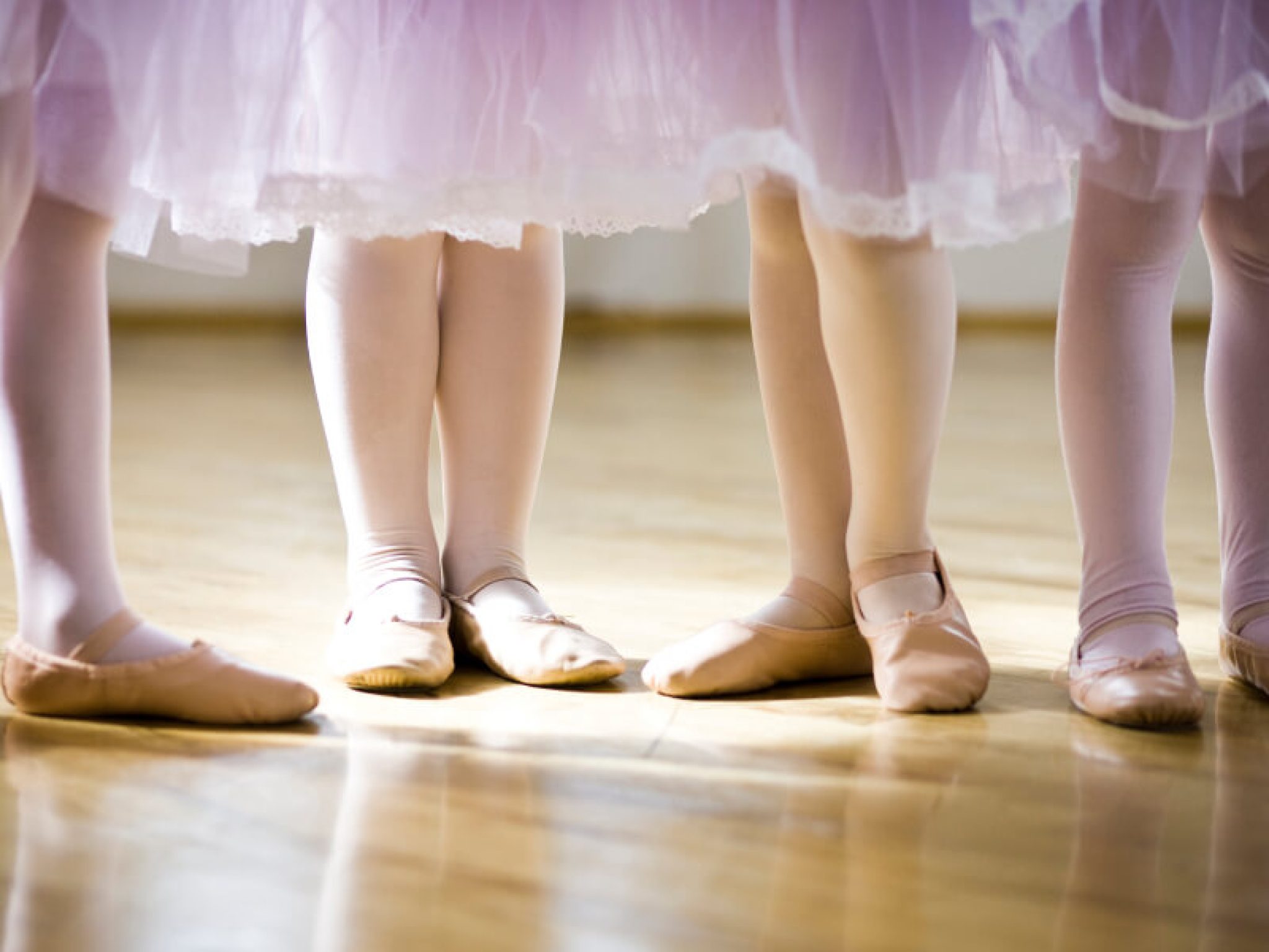 5 Best Ballet Shoes For Girls and Buying Guide in 2024 Fashionbl