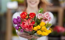 Guide to Choose the Best Flowers for Him
