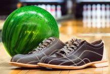 5 Best Bowling Shoes For Men and Buying Guide