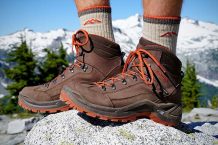 10 Best Mens Hiking Boots- Reviews and Buying Guide